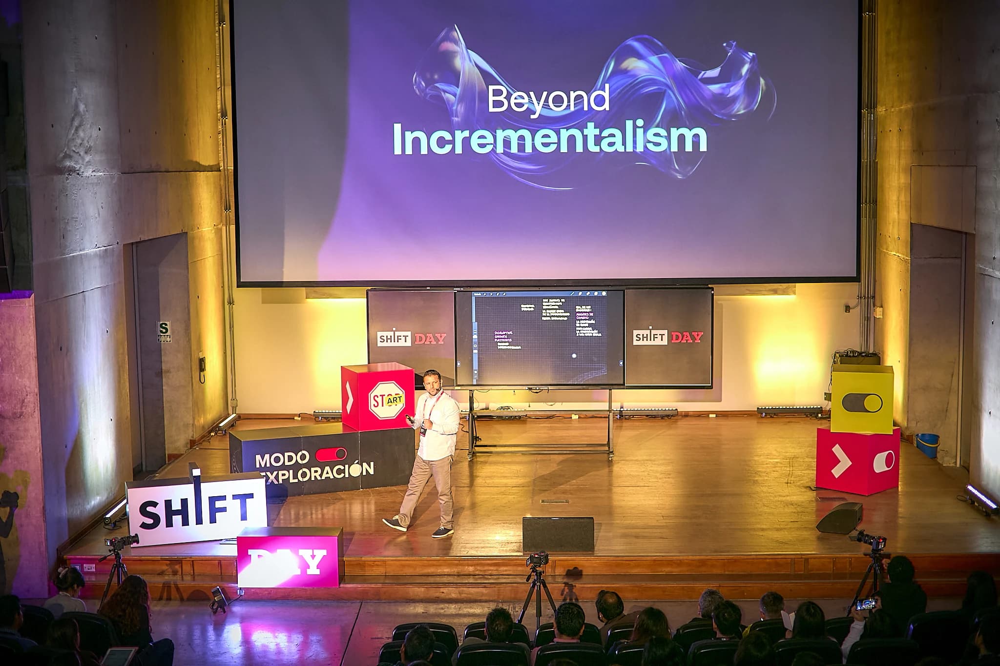 SHIFT DAY 2025 visual 8