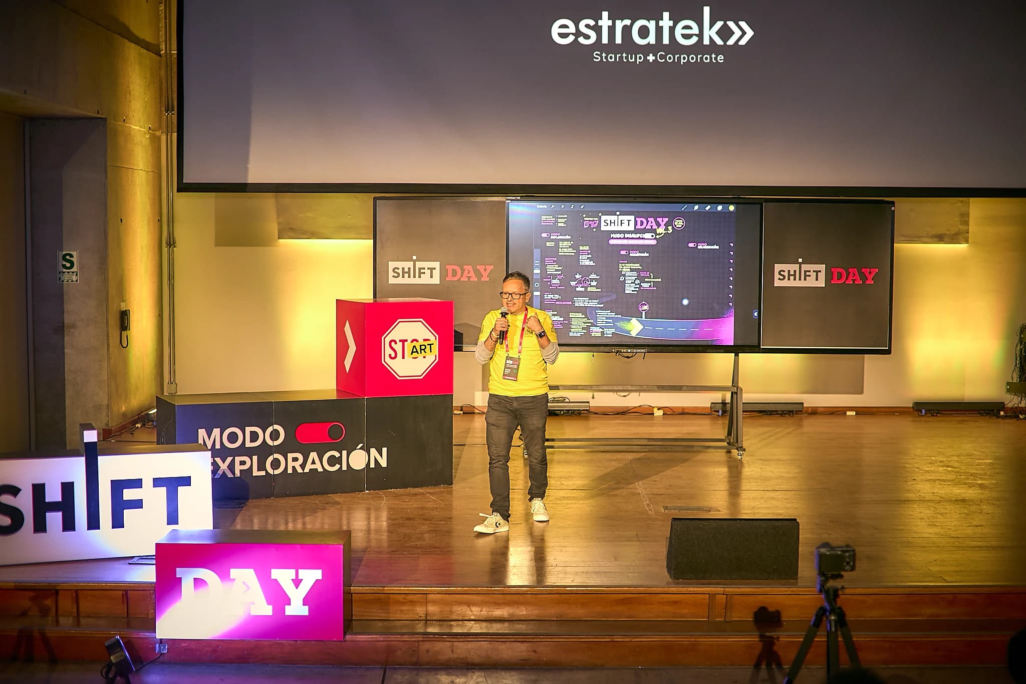 SHIFT DAY 2025 visual 12